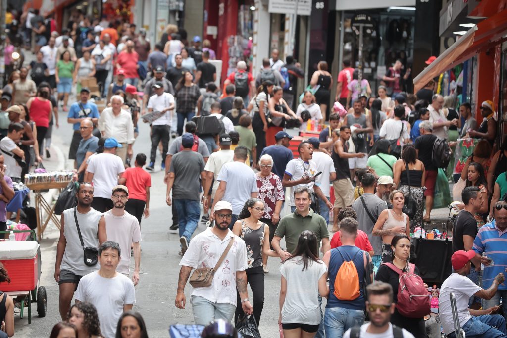 Geração de empregos e alta na atividade econômica explicam redução da pobreza em SP. Foto: Pablo Jacob/Governo de SP.