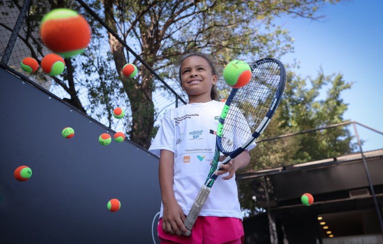 SuperAção SP: conheça a jovem promessa do tênis vinda do Paraisópolis